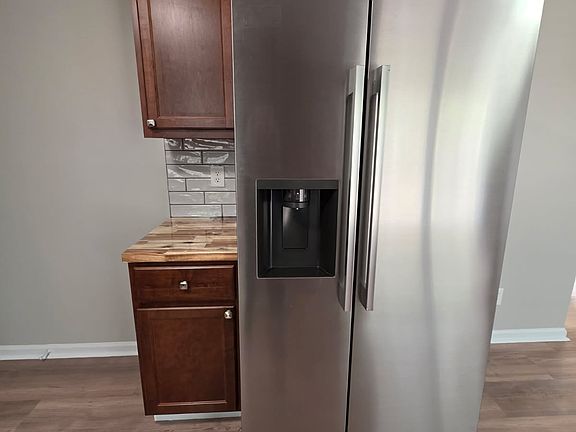 4th image of 106 Berwick Dr