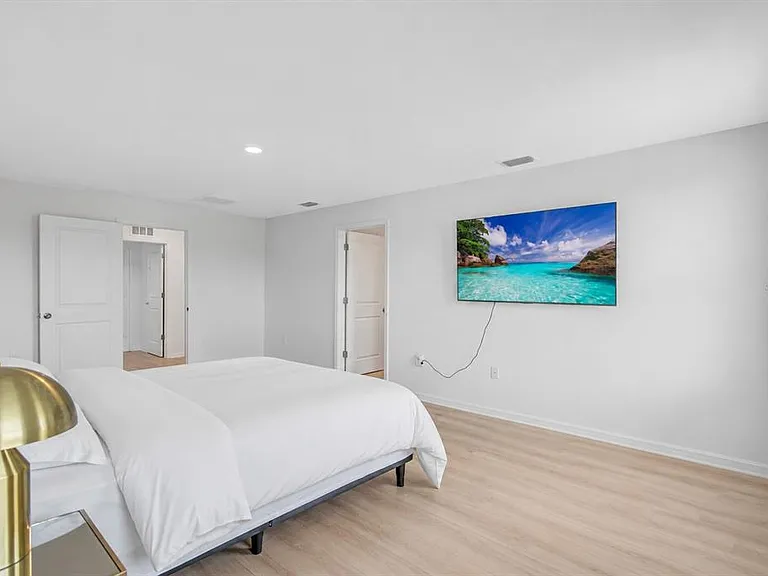 7601 Rosewood Garden Loop — Photo 29