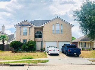 8322 Wahl Manor Ct, Houston, TX 77083