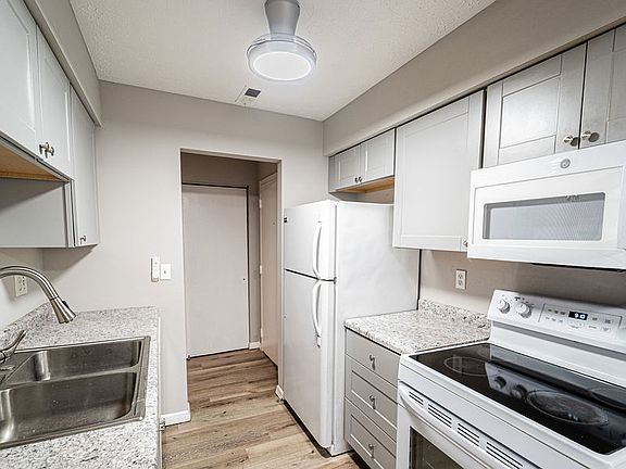 2nd image of 3645 Kohn Dr APT 5101