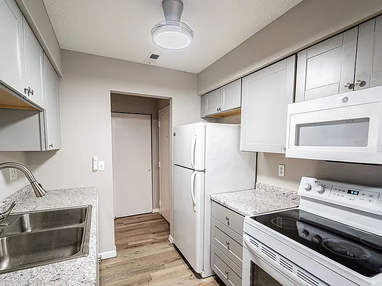 3645 Kohn Dr #5101 — Photo 2