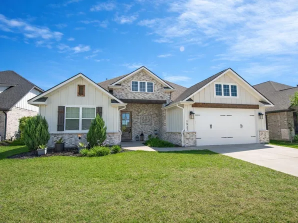 1927 Cottonwood Terrace Ct, College Station, TX 77845