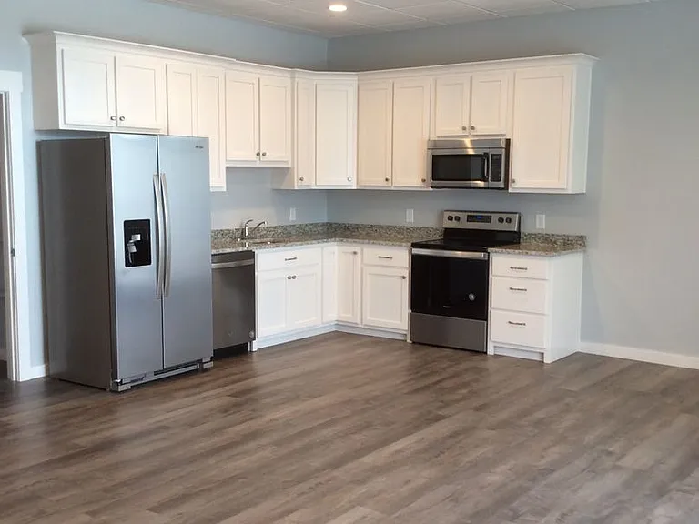 5718 W US Highway 64 — Photo 1
