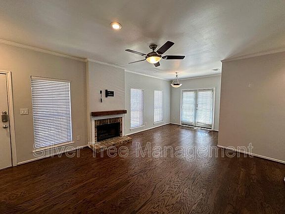 3rd image of 4405 Bowser Ave APT 208