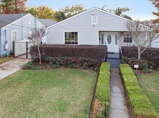 306 Warrington Dr, New Orleans, LA 70122