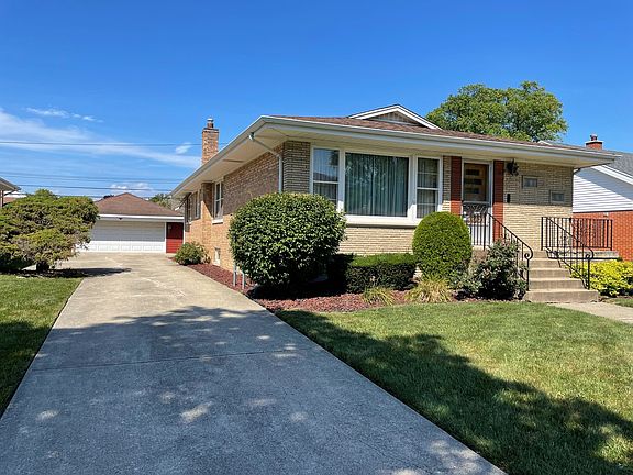 2nd image of 10108 Alice Ct