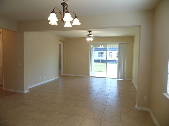 4th image of 4918 Palm Park St
