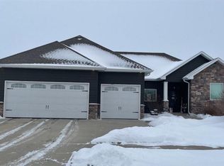 6726 Celtic Mnr, Sioux City, IA 51106