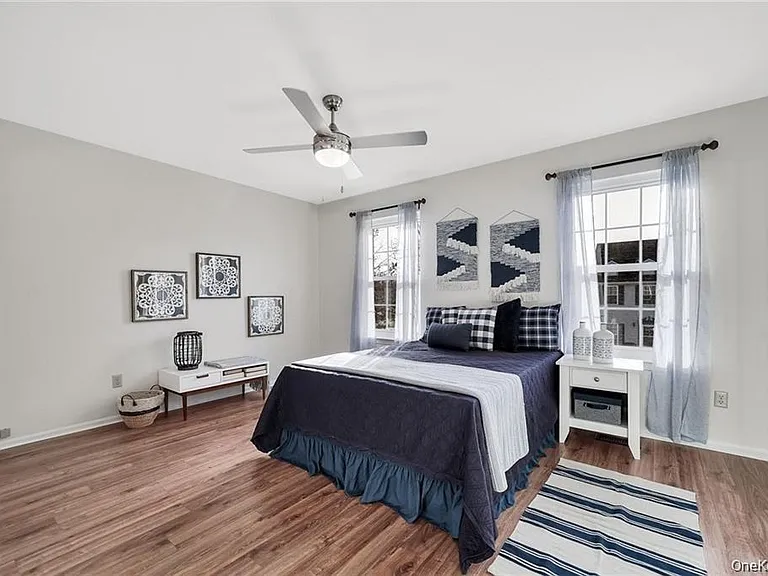 2 Goldsmith Ct — Photo 17