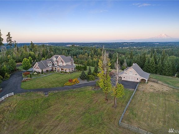 3rd image of 7901 Wapiti Ln SE
