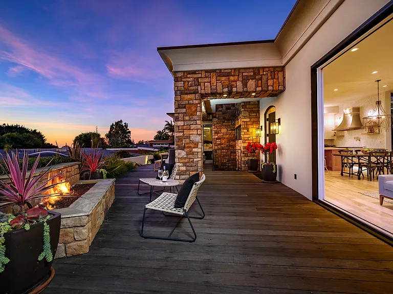 334 La Amatista Rd — Photo 32