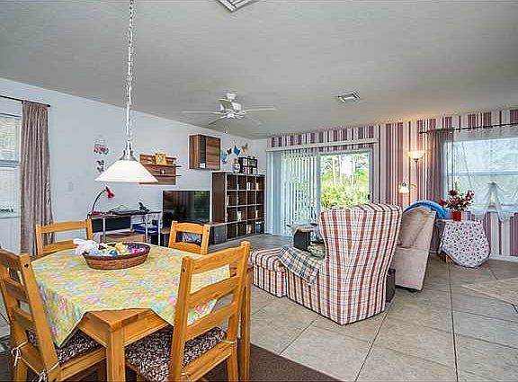5th image of 2998 SE Lexington Lakes Dr