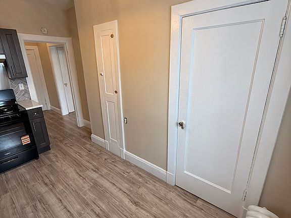 5th image of 48 Grand Ave #2R