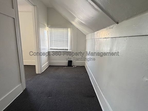4th image of 803 Magnolia Ave #1