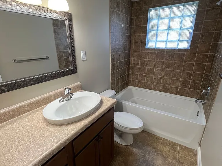 603 S 35th Ave — Photo 44