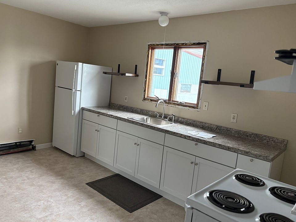1st image of 5 Pacific St APT 2