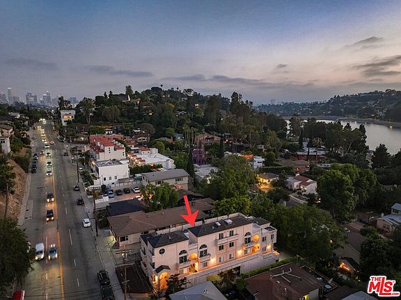 3rd image of 2305 Glendale Blvd