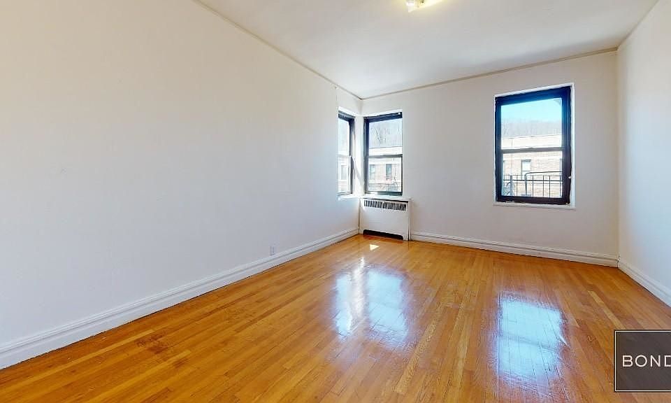 1st image of 145 Seaman Ave APT 5A