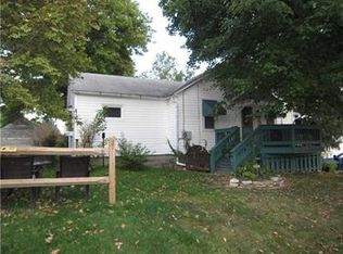 413 Red Oak Dr, Friedens, PA 15541