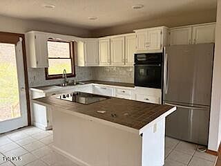 5th image of 1201 Eastbrook Dr