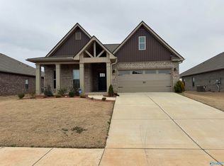 284 Susan Lynn Dr, Meridianville, AL 35759