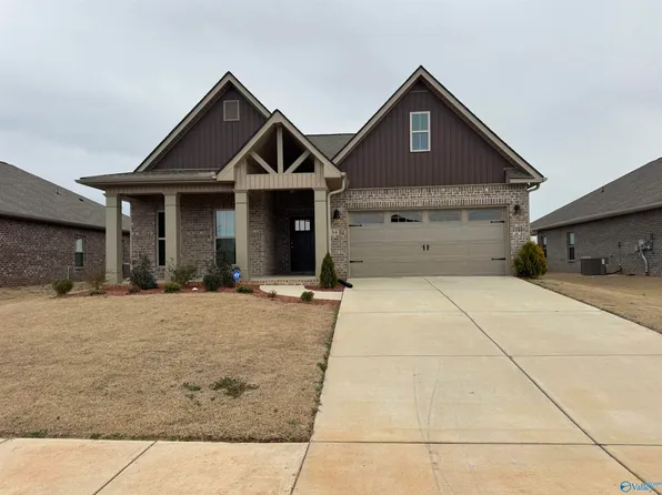 284 Susan Lynn Dr, Meridianville, AL 35759