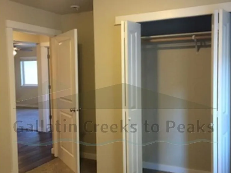 2230 Baxter Lane — Photo 6