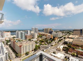 582 Evernia St, West Palm Beach, FL 33401
