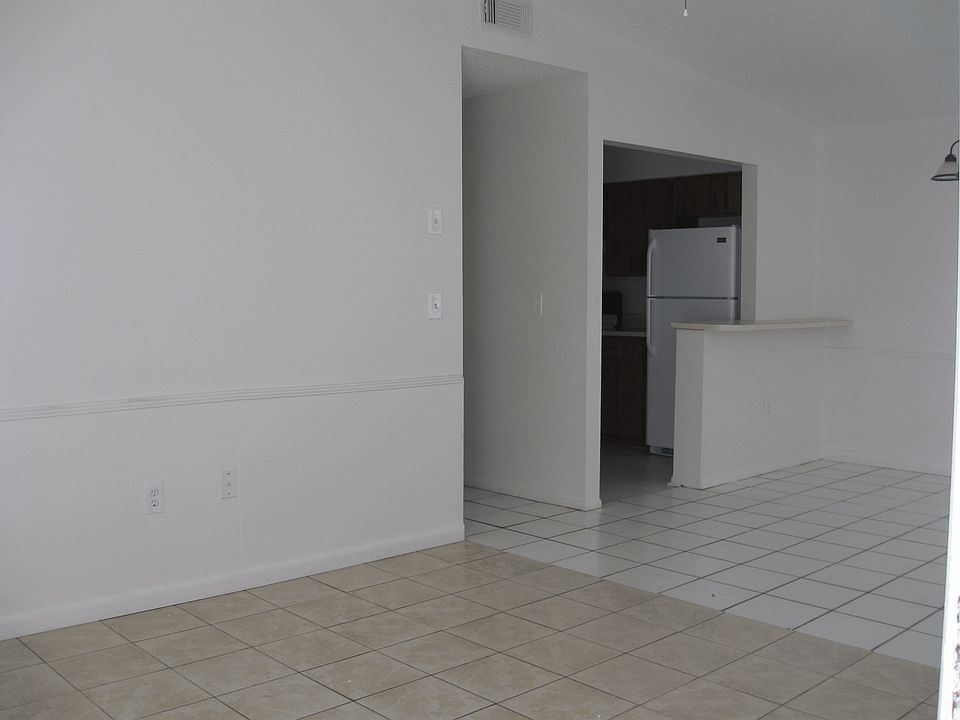 2nd image of 41 Deena Way