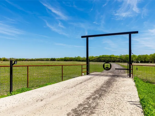 13804 State Highway 69, Bells, TX 75414