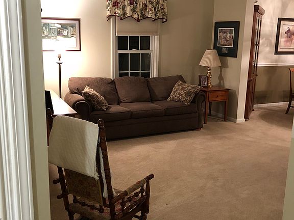 Main Floor -living room