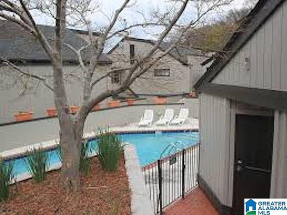 2nd image of 3350 S Altamont Rd #D15