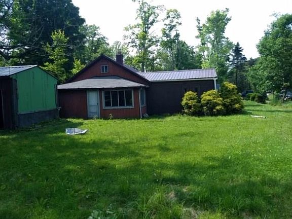 4th image of 334 Greenacres Ln
