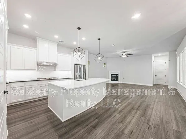 9324 Trammel Davis Rd, Fort Worth, TX 76118