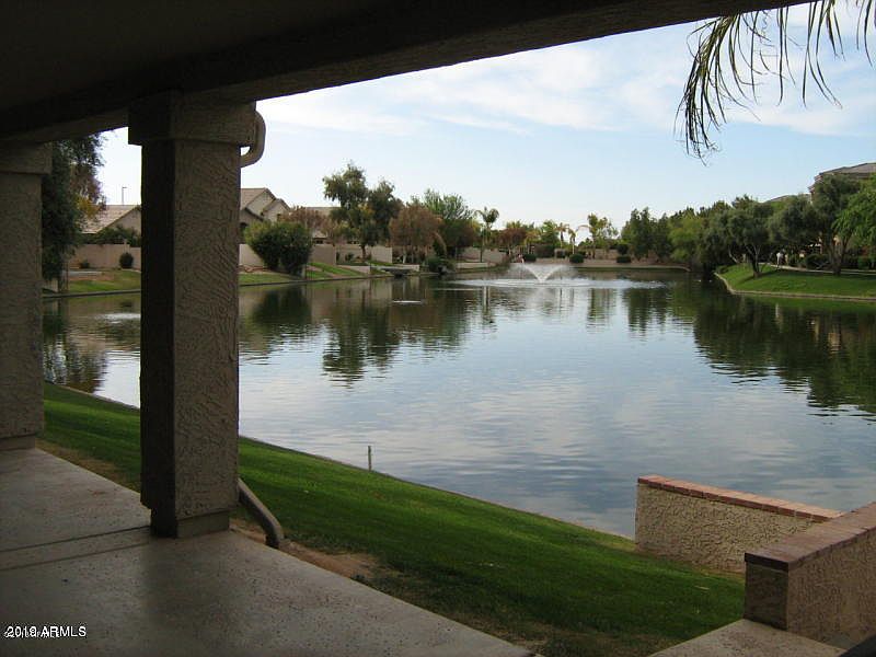 1st image of 4831 S Vista Pl