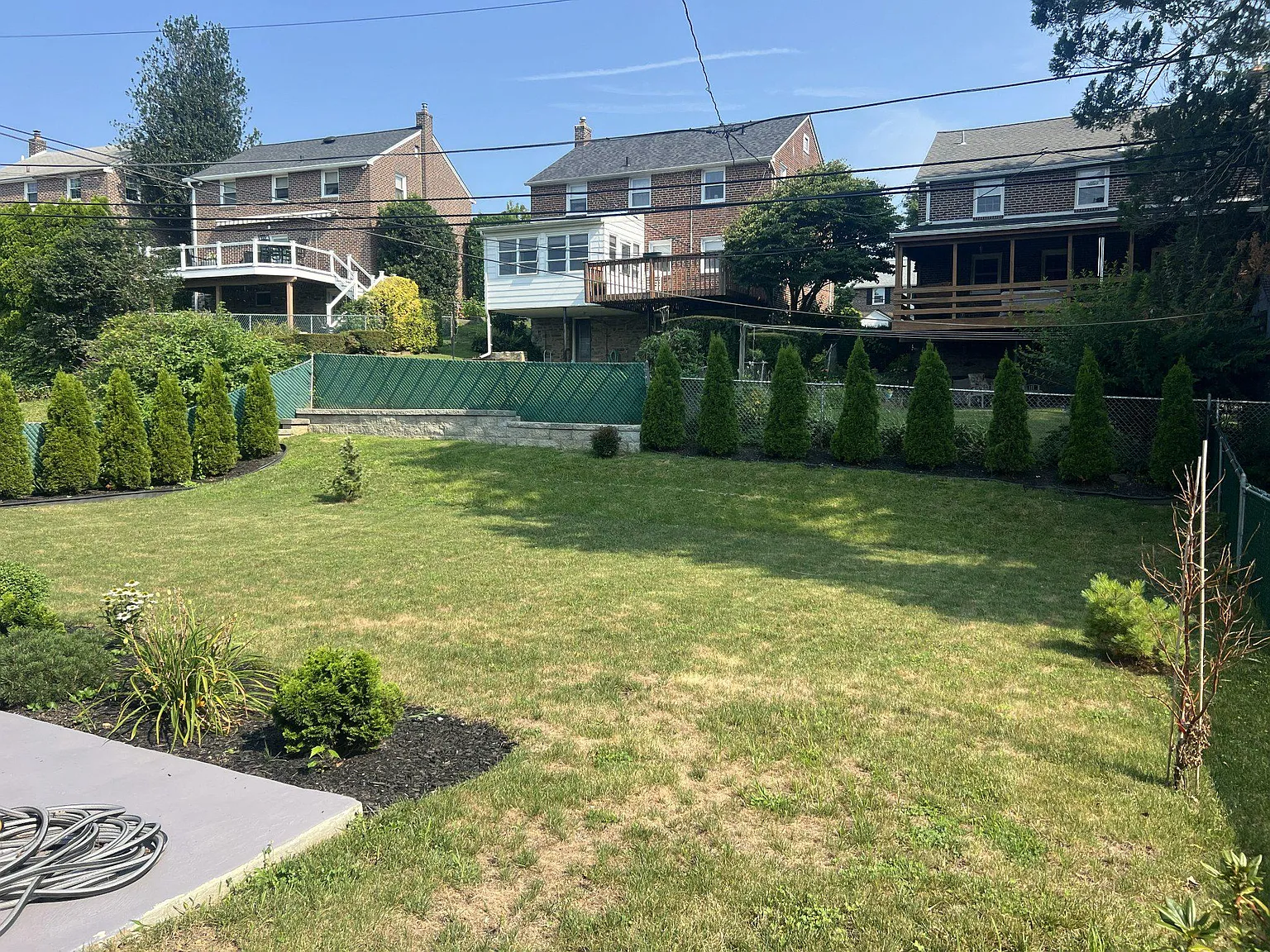 4 bed, 2.0 bath, 1416 sqft, $3,250 — Photo 3