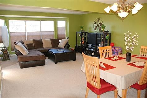 Living Dining Combo