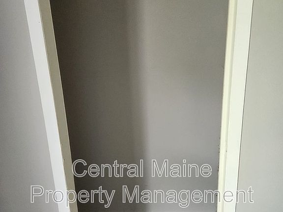 3rd image of 1 Austin Dr