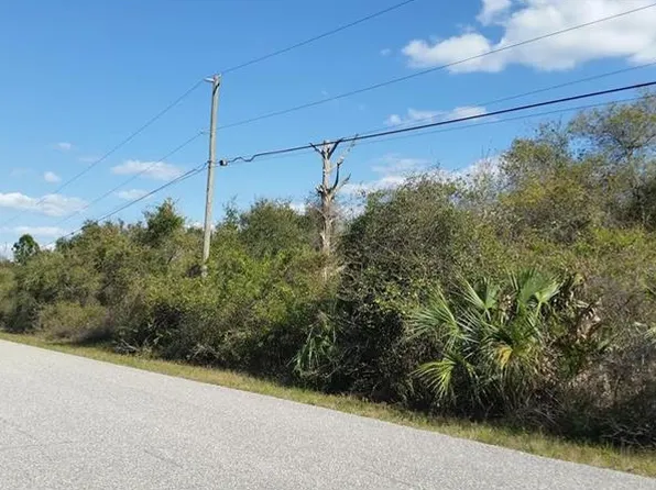 Madrid Ave, North Port, FL 34287