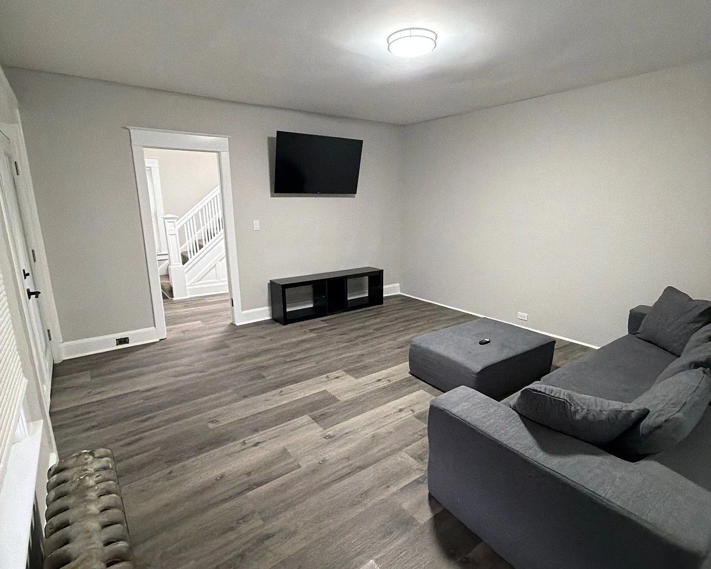 61 Floral Ave — Photo 2