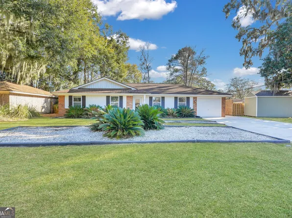 1023 Brittlewood Dr, Savannah, GA 31410