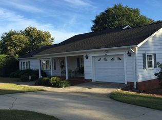 991 State Highway 90 W, Taylorsville, NC 28681