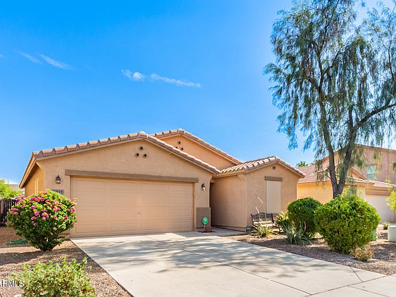 2nd image of 1011 E KELSI Avenue