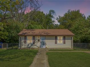 7702 Orcutt Ave, Newport News, VA 23605