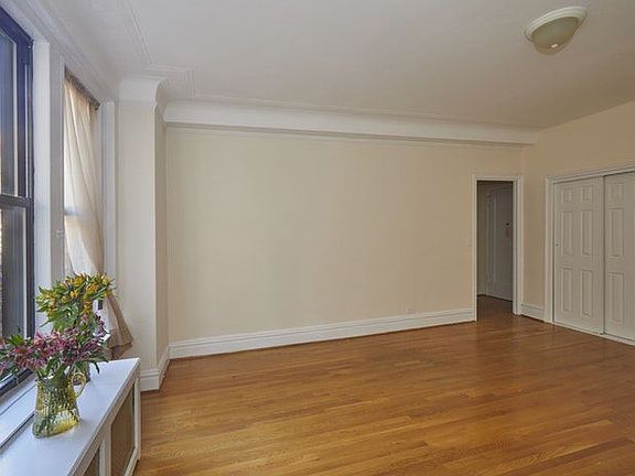4th image of 365 W End Ave APT 3H