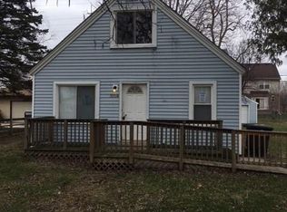 33508 Beechwood St, Westland, MI 48185