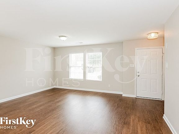 3rd image of 1434 Waterlily Ln