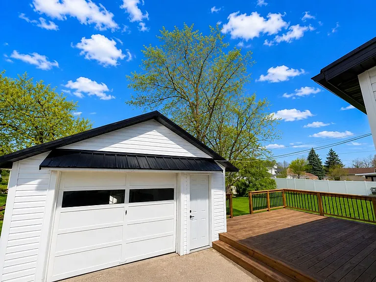 358 Cherry St — Photo 15