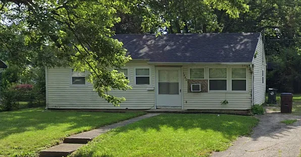 1440 Azalea Dr — Photo 1