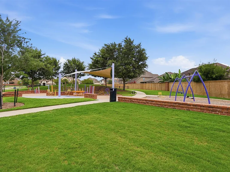 2410 Ginger Mist Ct — Photo 45
